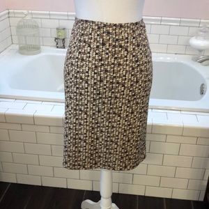 geometric pattern skirt colors Brown/ivory/khaki Size Lg